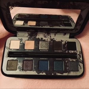 URBAN DECAY Smoked Palette